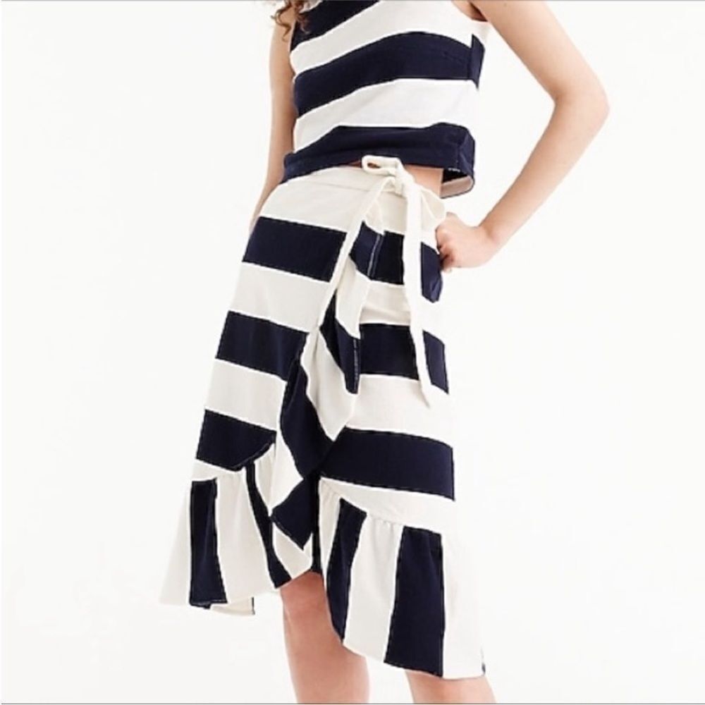 J. Crew rugby knit wrap skirt Navy/ Ivory. Size XS.